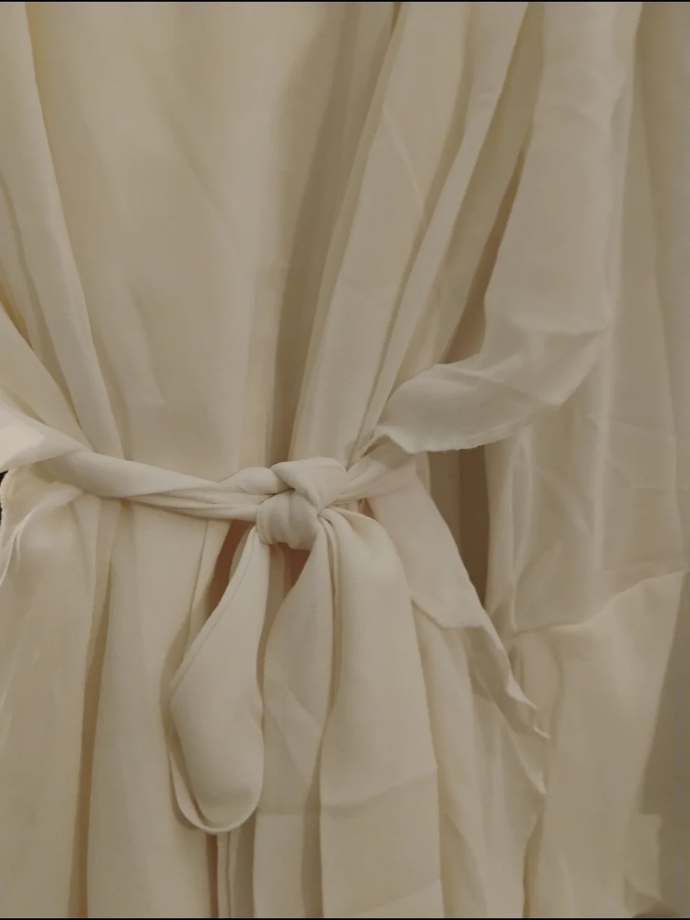 Women's Cream Mini Dress with Ruffle Sleeves NWOT - Picture 6 of 9